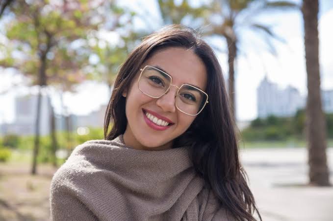 María